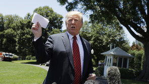 다시 재개된 김정은의 ‘친서외교’…트럼프에게 ‘따뜻한 편지’ 보낸 의도는