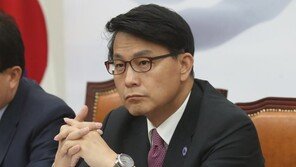 윤상현 “北조문단 오지않는 건 文대통령 역할에 회의적”