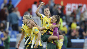 호주, 여자월드컵 첫승…브라질은 24년만에 조별리그 패배