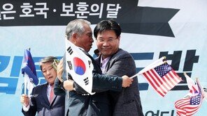 초·재선 의원 만류했지만…홍문종, 결국 한국당 탈당계 제출