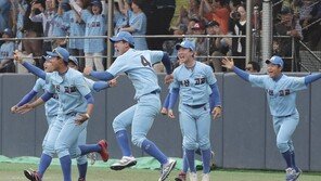 [퇴근길 한 컷]고교야구의 계절 시작