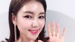 ‘미스트롯’ 송가인, 교통사고 당해 병원行…목·허리 통증 호소