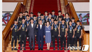 U-20 축구대표팀 병역 특례, 찬성 59% vs 반대 35%