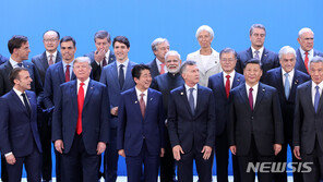 文대통령, G20 회의서 중·러와 정상회담…한일회담은 미정