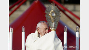 프란치스코 교황, 11월 방일…원폭 피해자 만난다