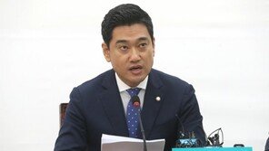 오신환 “처리된 법안 상임위 재회부?…위원장 마음대로 안돼”