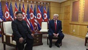 김정은 “북미 ‘평화의 악수’ 어제와 달라진 오늘 표현하는 것”