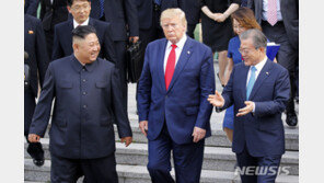 최초 북한땅 밟고, 극적 회동까지…트럼프 깜짝 제안에 새로 쓴 역사