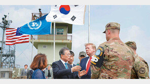 오울렛 초소 찾은 한미 정상