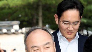 손정의 “첫째도 둘째도 셋째도 AI” 