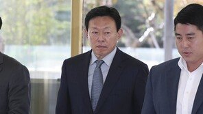 ‘마음 급한 롯데’…일본 간 신동빈, 경제 제재 해법 모색?