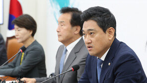 오신환 “‘윤석열 방지법’ 낼 것…정쟁 유발하지 말고 자진 사퇴하라”