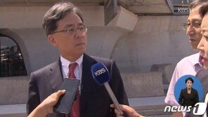 靑, 美에 손내밀며 본격 여론전…대일특사는 고심