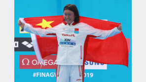 中 신신, 아시아 최초의 세계선수권 오픈워터 금메달