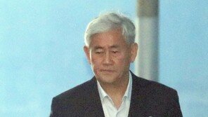 최경환 전 의원 대법원 판결 ‘불복’…정치적 희생물 주장 ‘논란’