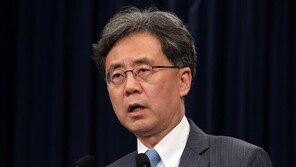 김현종 “국제법 위반하고 있는 주체는 일본”…반박나선 靑
