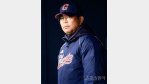 원년구단 롯데는 왜 여전히 ‘구멍가게’인가
