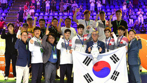 한국 남자 펜싱 사브르, 세계선수권 3연패 금자탑
