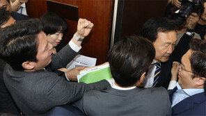 몸싸움까지… 내분 격화된 바른미래당