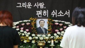 정의당 “그리운 노회찬 떠난지 1년…당당하게 나아갈 것”