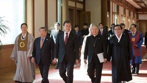 文대통령, 26일 불교지도자 13명 초청 오찬…국정조언 청취