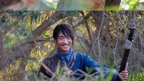 항일 ‘봉오동 전투’, 시기 잘 만난 핏빛 전쟁 영화