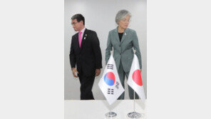 美 국무부 “한일 문제에 계속 관여…두 동맹간 대화촉진 준비돼”