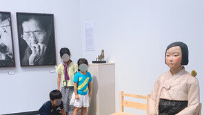 일본, 평화의 소녀상 전시회 강제중단…문화보복 가시화