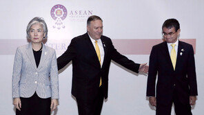 NHK “폼페이오, 日의 韓 수출규제에 이해 표명”