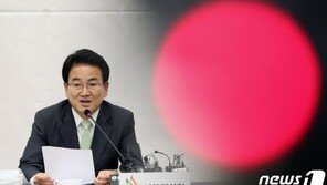 ‘취임 1년’ 정동영 명암…선거제 성과· 리더십은 시험대