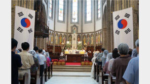 염수정 추기경 “성모 마리아처럼 이웃 먼저 찾으면 평화 이뤄”