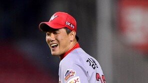 ‘실책’ 속 중심 지킨 김광현, 최다 8이닝·14승 결실