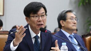 김상조 “日규제로 IMF? 가짜뉴스…금융보복도 없을 것”