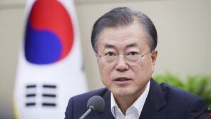 文대통령 “日에 감정적 대응 안돼…결기 갖되 냉정해야”