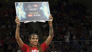 WNBA 경기에서 난투극, WKBL 출신 쏜튼 등 6명 무더기 퇴장