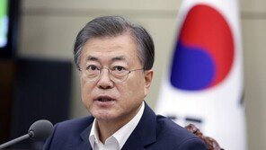 文대통령 “日에 감정적 대응 안돼…성숙한 시민의식에 깊은 존경과 감사”