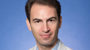 美 조지워싱턴대 교수 “日 과거 속죄 안해, 세계 경제 위협” 비판