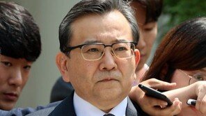 ‘별장접대’ 김학의, 첫 공판…의혹 6년만에 법정 선다