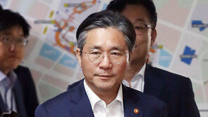 ‘日, 한국 백색국가 제외’에 1735개 품목 수출제약…상응조치 피했다