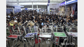 中, 연일 ‘테러’ 표현…“홍콩공항 시위대, 테러리스트처럼 행동”