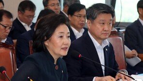 박영선 “日화이트리스트 품목 거래한 韓 중소기업 6000개 넘어”