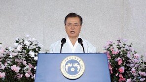 日매체, 文대통령 연설 아전인수격 해석 내놔