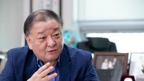 ‘여권 일본통’ 강창일 “정치가들 ‘선전선동’ ‘오해받을 짓들’ 말라”