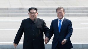 ‘한-아세안 특별정상회의’에 김정은 참석할까…“北美 회담에 달렸다”