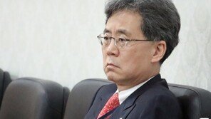 [속보] 비건 만난 김현종 “북미 대화 곧 전개될 듯한 인상 받아”