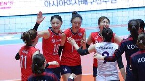 한국 女배구 태국 잡고 4강 진출…일본과 결승 티켓 다툼