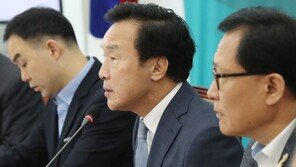 손학규, 당대표 선언 이행 TF구성…오신환 “孫, 추석전 사퇴해야”