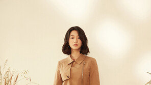 ‘가을여신’ 서예지, 세련미 발산