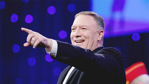 폼페이오 “北 불량행동 간과할 수 없어”