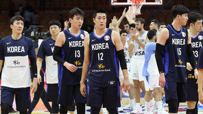 얼어붙은 남자농구, 러시아 상대 2차전에 사활 걸었다